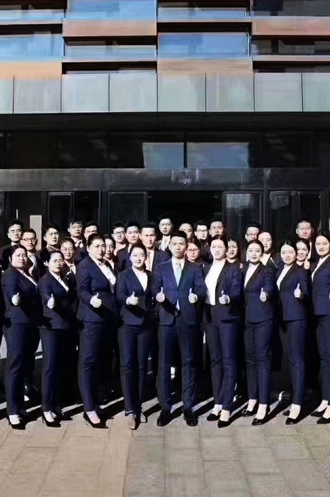 企業團體高端西服定制案例圖片