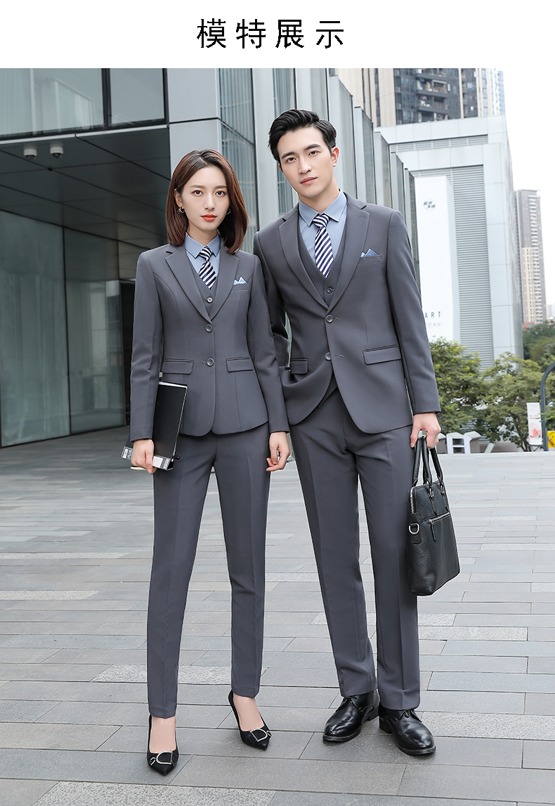 團(tuán)體西服定制模特展示圖片1